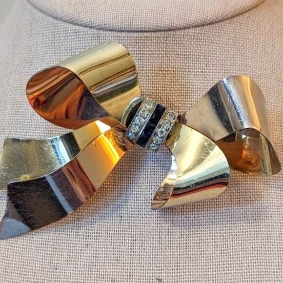 Vintage 1940s Signed Taylord Sterling/12k Gold Filled Retro Bow Brooch - Picture 1 of 6